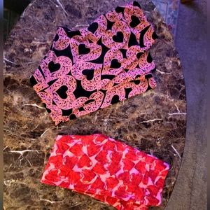 Lot of 2 LuLaRoe Leggings Multicolor Black Pink Red Hearts TC Tall Curvy RARE ❤